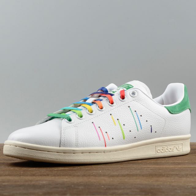 Adidas Stan Smith Green Special Edition, Women's Fashion, Shoes on Carousell