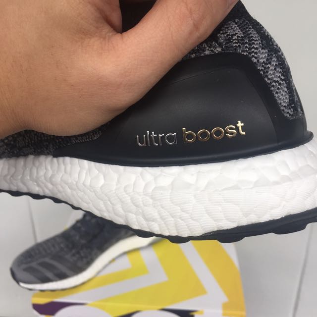 Adidas Ultra Boost UNCAGED Black Oreo US 10 Men s Fashion