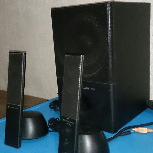 Altec Lansing VS4121 2.1 Speaker System, Audio, Soundbars, Speakers