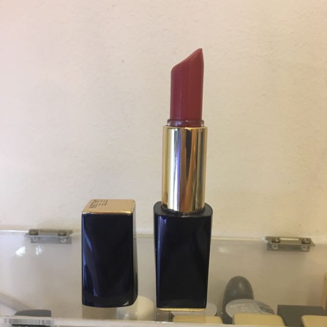 ESTEE LAUDER lipstick (No.420 Rebellious Rose), Beauty & Personal Care ...