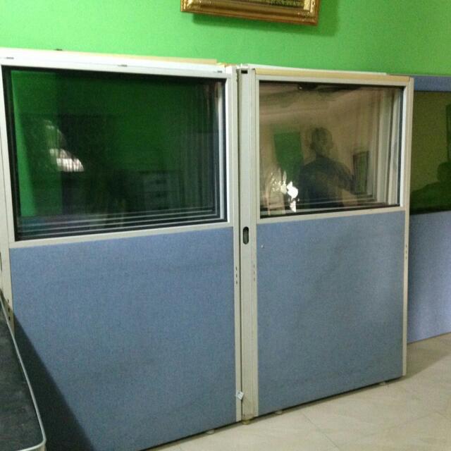 Perabot Pejabat Terpakai Desainrumahid Perabut Terpakai Meja Pejabat 5unit White Board 4x8 Almari