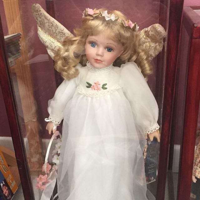 Rebecca Limited Edition Porcelain Doll, Antiques, Vintage Collectibles