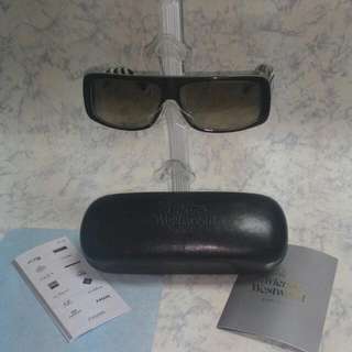 （分類：）位於 。 由 brian380180 提交（商品編號 89298785，圖片 1）。簡介： 。