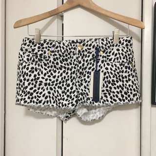 BRAND NEW JUICY COUTURE WHITE CHEETAH DENIM SHORTS SIZE 27