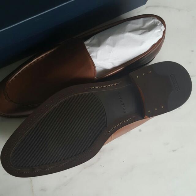 Cole Haan Men s Madison Grand Venetian Slip On Loafer 8.5M Cars on Carousell