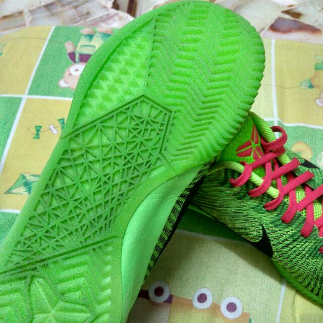 RESERVE.kobe mentality 2 grinch Men s Fashion Activewear on Carousell