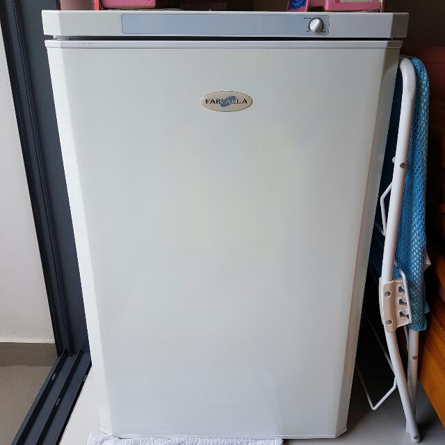 PL Upright Farfalla Freezer /milk Storage/ Breastmilk, TV & Home