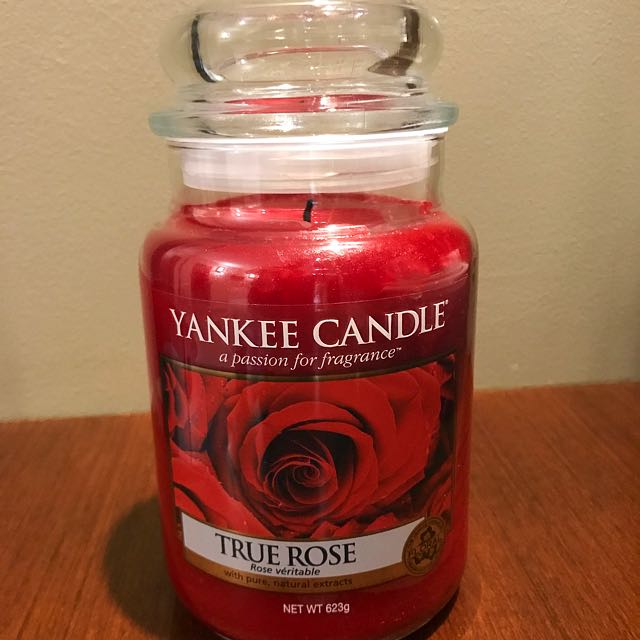 Yankee Candle True rose, Furniture & Home Living, Home Decor, Vases