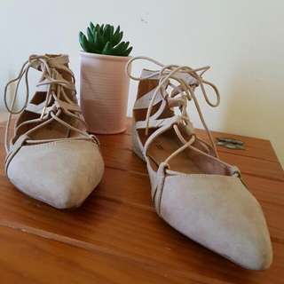 ♡SOLD♡ Size 9 - Nude Suede Lace Up Flats