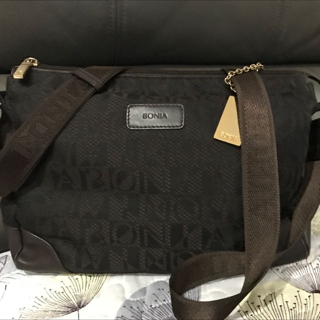 Bonia Sling Bag, Women's Fashion, Bags & Wallets, Cross-body Bags on  Carousell