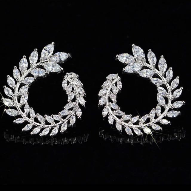 Monthly Promotion Chopard Marquise Cut Luxury Diamond Earrings Chopard Marquise Cut Luxury Diamond Earrings Accessories On Carou