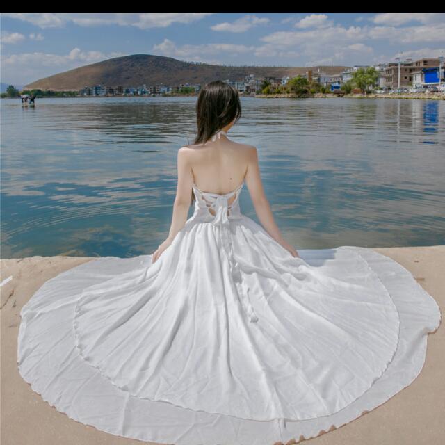 White Long Dress . Suitable For Beach Or Simple Dinner Wear