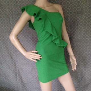 Lovely Girl One Shoulder Green Dress