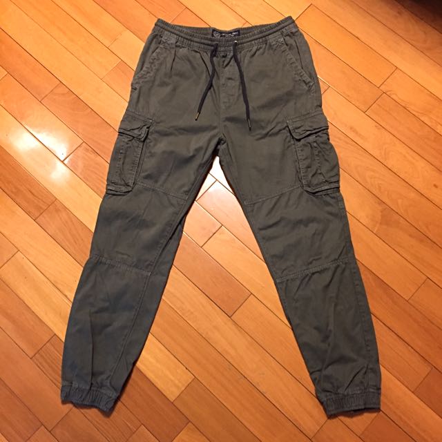 american eagle jogger pants