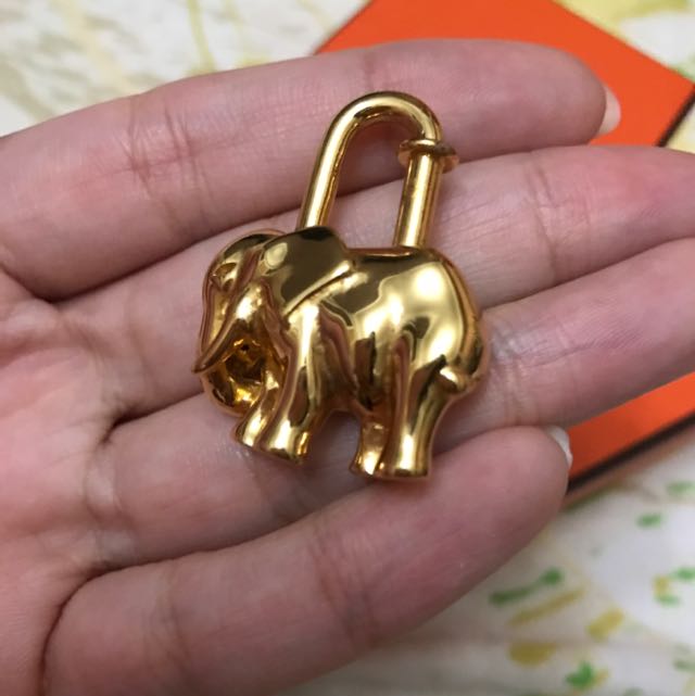 Hermes Elephant Cadena Charm (SHG-DmvJvP) – LuxeDH