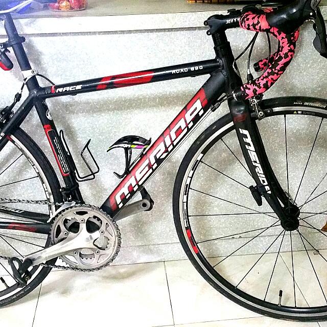 merida 880 road bike