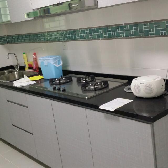 Quartz Surfaces Kitchen Top Vanity Table Counter Vanity Top Table Counter