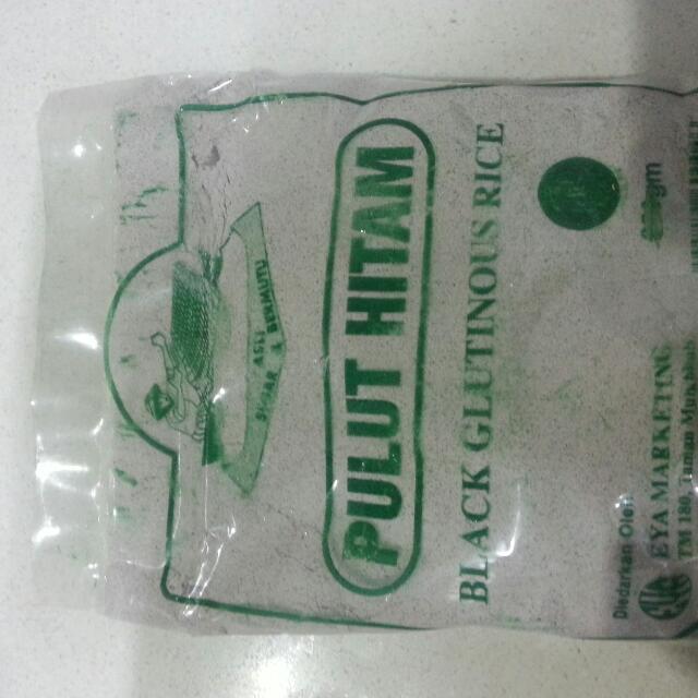 Tepung Pulut Hitam Food Drinks Baked Goods On Carousell