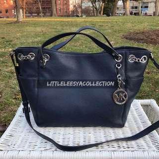 MICHAEL KORS JET SET GATHERED CHAIN TOTE IN NAVY