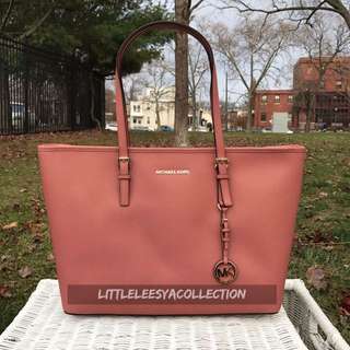 MICHAEL KORS JET SET TRAVEL MD TZ MULTI FUNCTION TOTE IN ANTIQUE ROSE