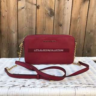 MICHAEL KORS JET SET TRAVEL MED EW CROSSBODY IN CHERRY