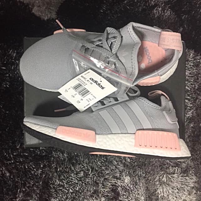 Raad zoogdier Dokter 😍NMD R1 Clear Onix Vapour Pink X Offspring Office, Women's Fashion,  Footwear, Sneakers on Carousell