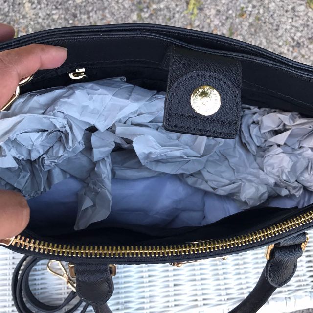 MICHAEL KORS KELLEN MEDIUM SATCHEL IN BLACK Women s Fashion Bags