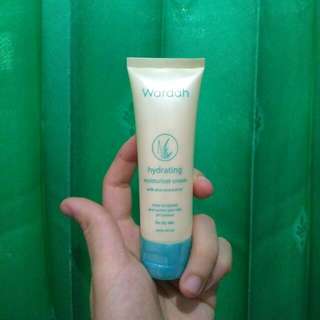 Wardah Hydrating Moisturizer Cream