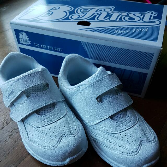 Children White School Shoes (B 