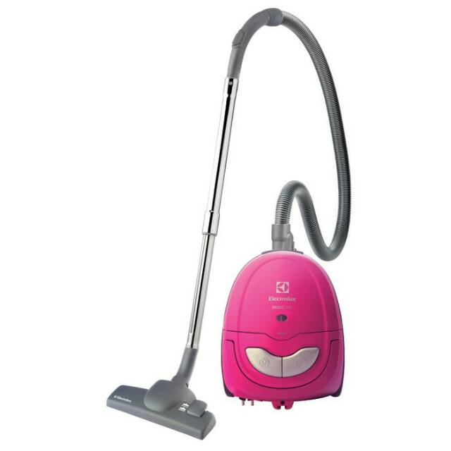 Electrolux MobiOne Vacuum Cleaner (1600W), TV & Home Appliances, Vacuum