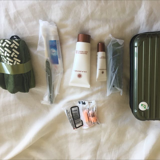 Eva Air Business Class Amenity Kit, Women's Fashion, Bags & Wallets