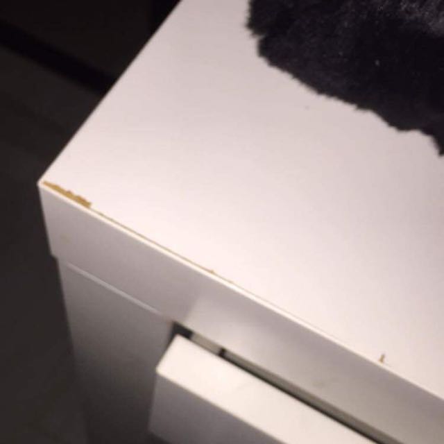 Ikea Dressing Table (Category: Tables & Sets) located in Singapore. Submitted by taurus.3 (Listing ID 90119261, Image 3). Description: .