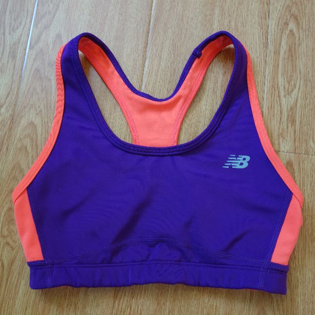 nb sports bra