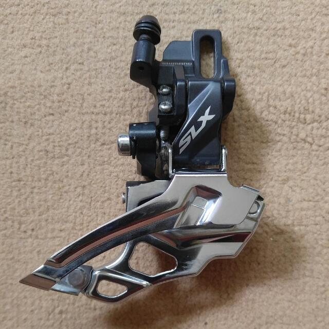 Shimano SLX Front Derailleur FDM676, Sports Equipment, Bicycles