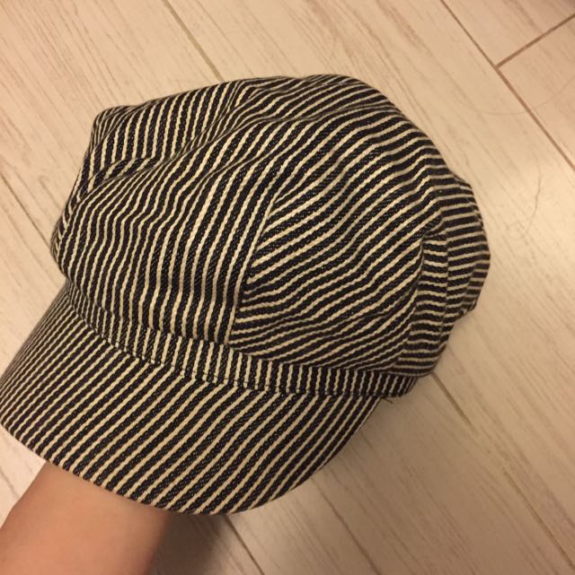 Stripe Pattern Hat （分類：帽）位於 Hong Kong。 由 regiiiiii 提交（商品編號 90219350，圖片 1）。簡介： 。