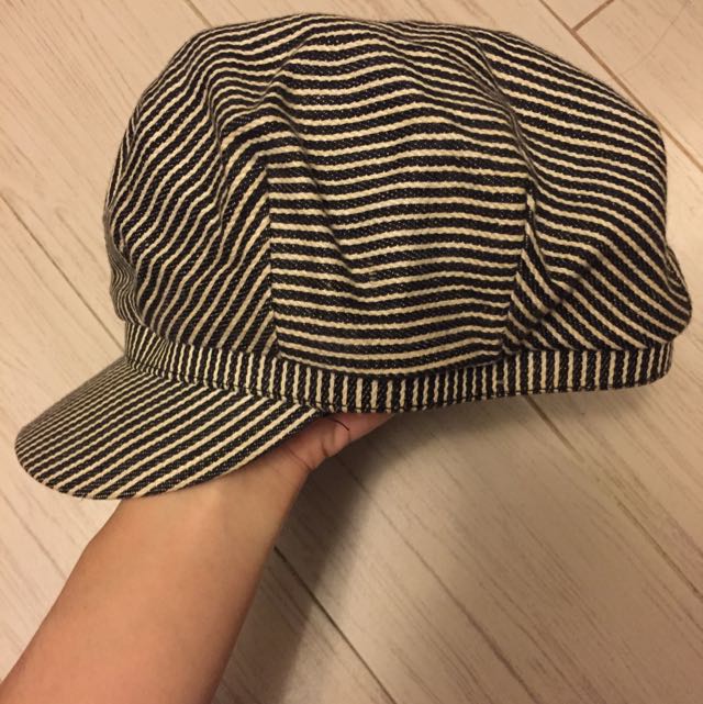 Stripe Pattern Hat （分類：帽）位於 Hong Kong。 由 regiiiiii 提交（商品編號 90219350，圖片 2）。簡介： 。