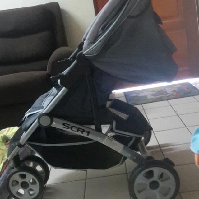 stroller scr1