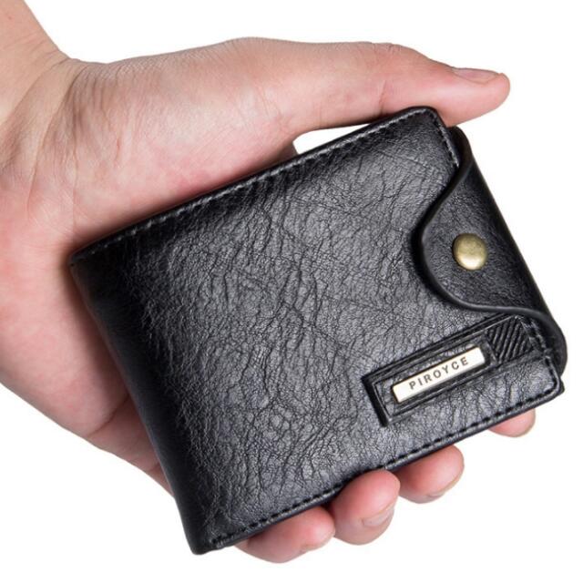 man pocket purse