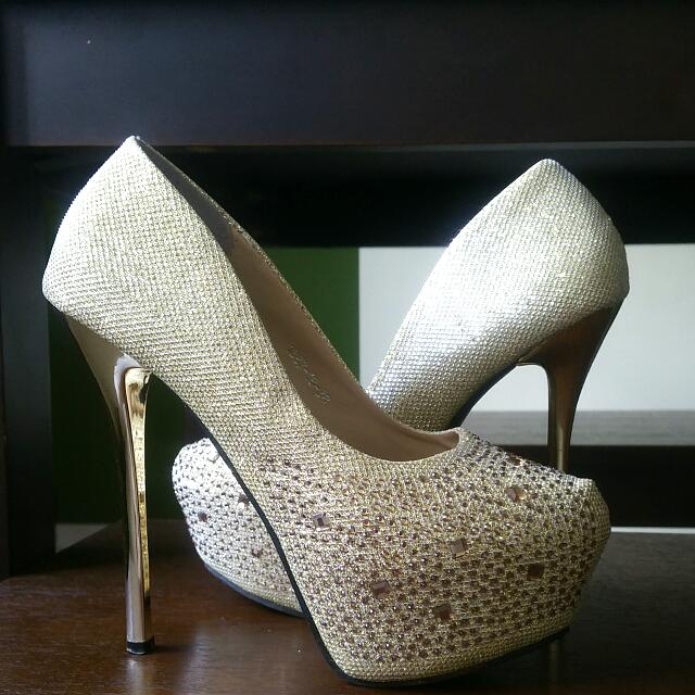 Gold glitter dress shoes sale