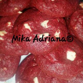 Red Velvet Cookies