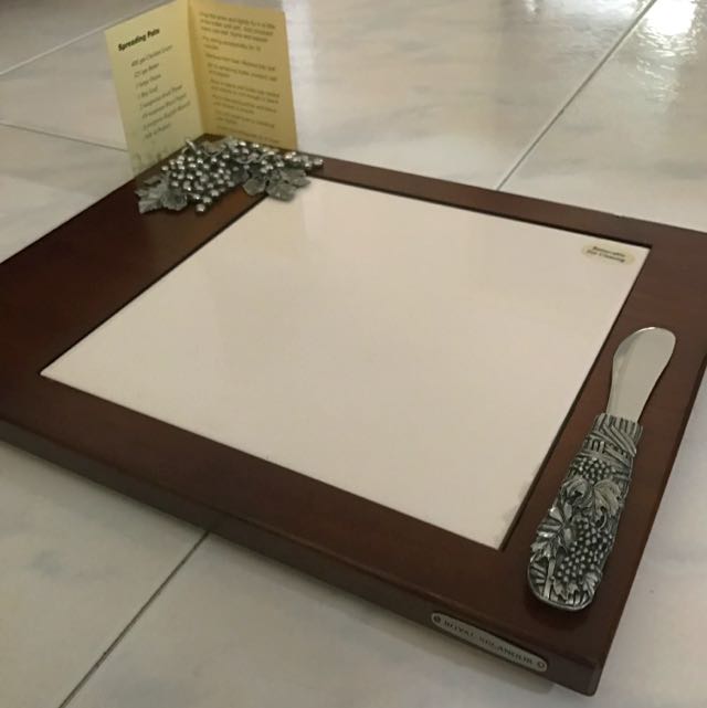 Bnib Royal Selangor Cheese Board Set Tv Home Appliances Kitchen Appliances Other Kitchen Appliances On Carousell