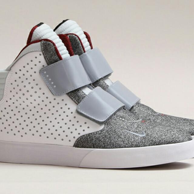 nike flystepper 2k3 gold