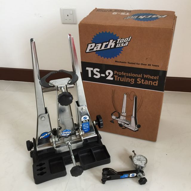 park tool wheel truing stand