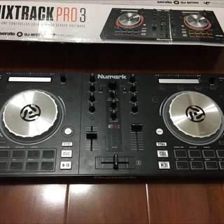 Unmarked Mixtrack   Pro 3