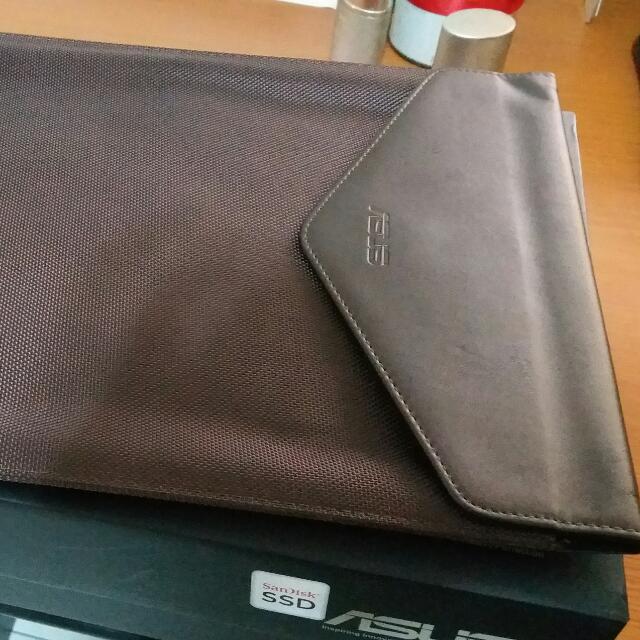 Zenbook sleeve top