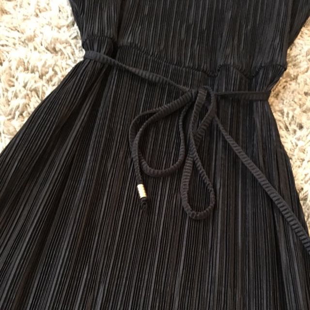 Dorothy perkins plisse dress store