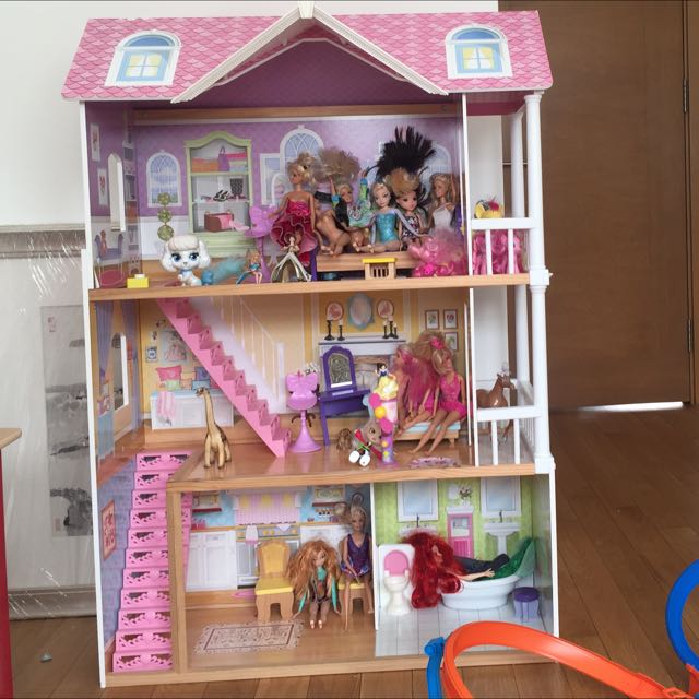 elc barbie house