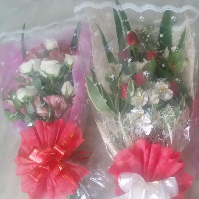 Flower Bouquet ( w imported chocolates) (Category: Flowers & Bouquets) located in Pasig City. Submitted by musamam_10 (Listing ID 90636833, Image 3). Description: Selling Flower Bouquet for 900. - also available w choco at 1000. Pre order needed meet up/delivery within 2-3 days Price may vary & design of bouquet as well pm for more info.
