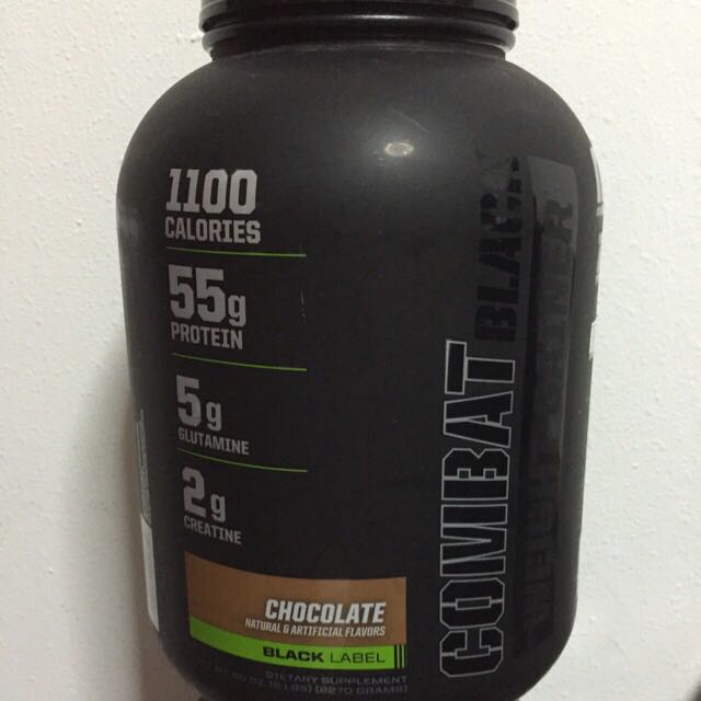 MusclePharm Combat Black Weight Gainer, Sports Equipment ...