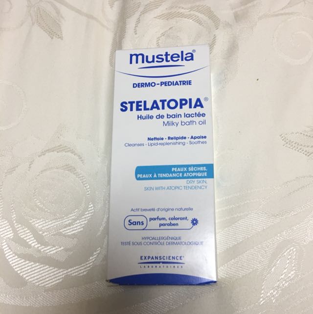 mustela milky bath oil